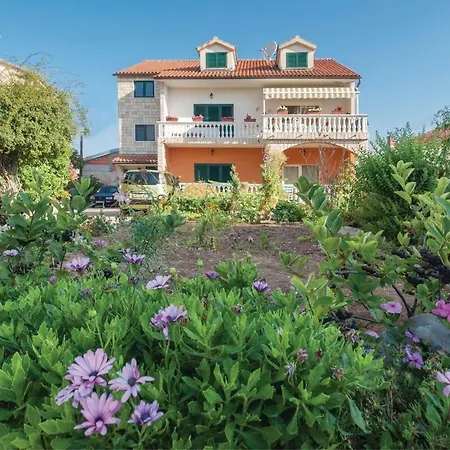 Beautiful In W/ Wifi And 2 Bedrooms Zablace