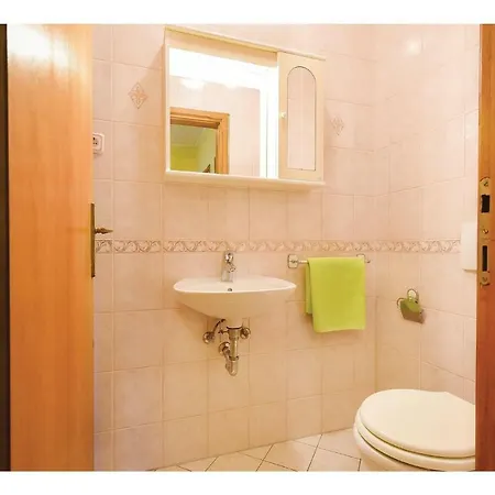 Beautiful In W/ Wifi And 2 Bedrooms